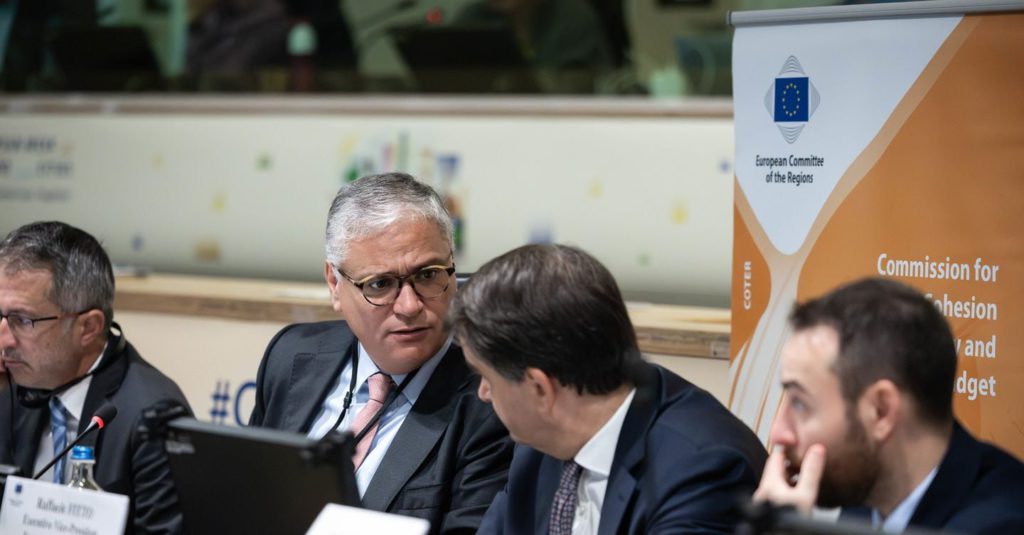 Fitto propone cambiamenti al bilancio UE dopo il 2028: la presidenza del Consiglio opta per un piano di transizione